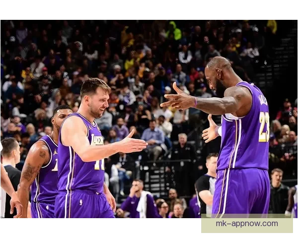 东契奇带队冲击10连胜勇士能否终结近10场惨败困境