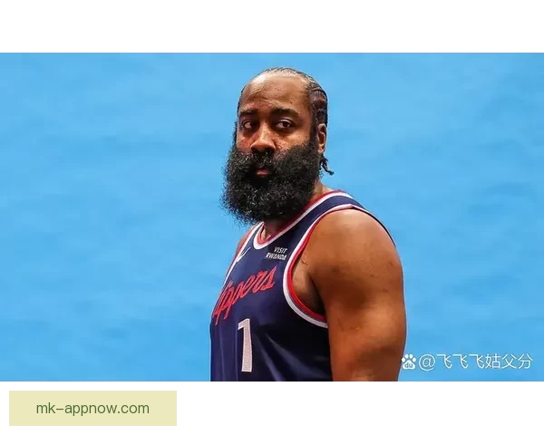 哈登高效掌控比赛20战15胜29分钟轻松砍下17分14助攻引热议